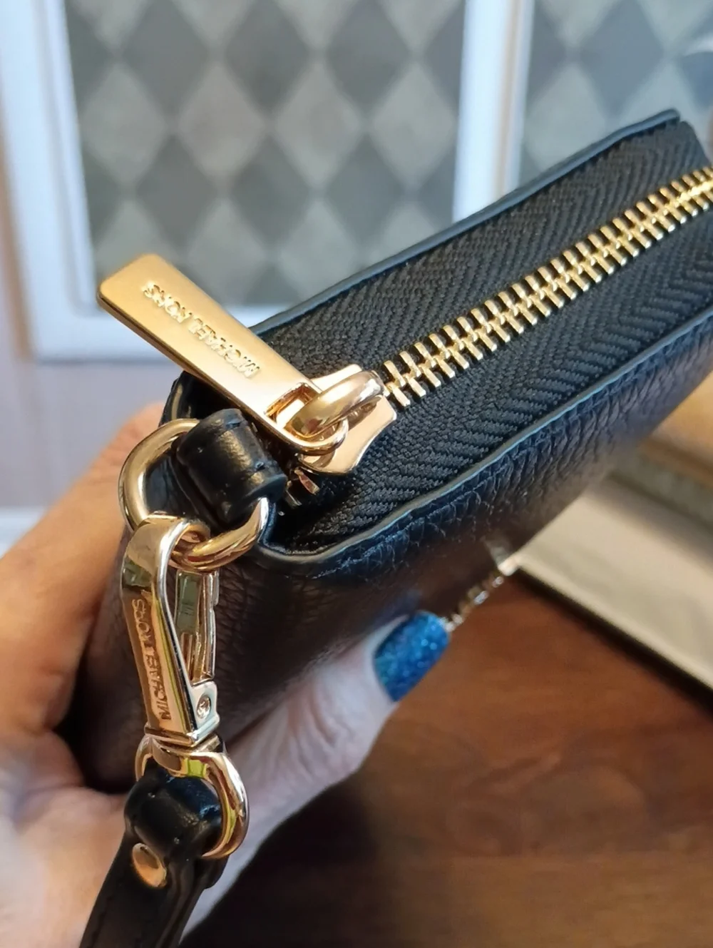 Michael Kors Black Leather large Wristlet Wallet organizer